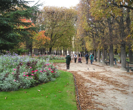 Automn in Paris France